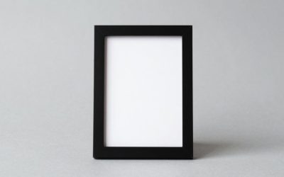 How to Choose Card Display Frames: What Actually Matters