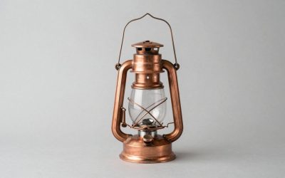 How to Make and Use a Copper Lantern in Minecraft